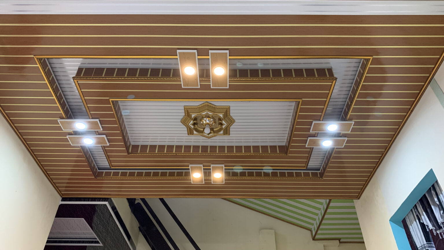 Model Plapon Ruma Model Plafon PVC Ruang Tamu Terbaru dari Pevesindo