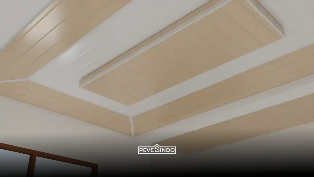 Plafon PVC motif kayu pada drop ceiling untuk kesan interior natural dan mewah.