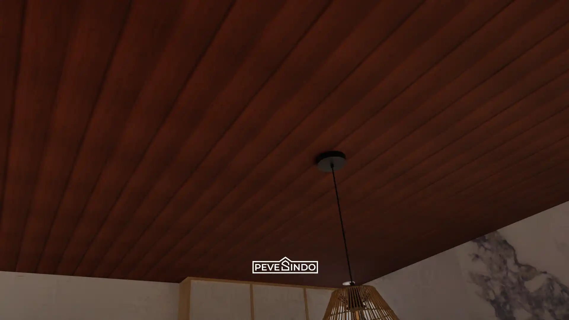 Plafon PVC motif kayu cokelat gelap dengan lampu gantung rotan pada ruangan bernuansa natural.